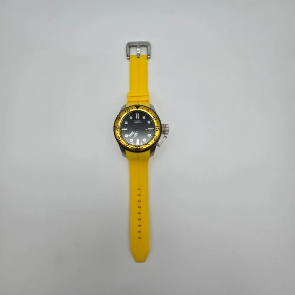 Invicta Pro Diver Watch Mens Yellow Black 32962 Sporty Casual Diver‎ Maximalist